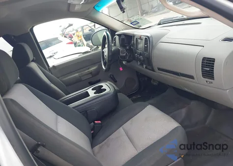 2007 Chevrolet Silverado 1500 Work Truck z USA, uszkodzony, nr VIN 1GCEC19C97Z577812